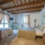 Le Maracla Landsted Jesi