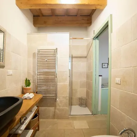 Landhuis Le Maracla Jesi