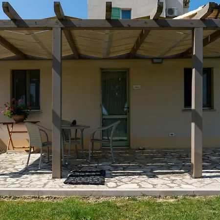 Landhuis Le Maracla Jesi